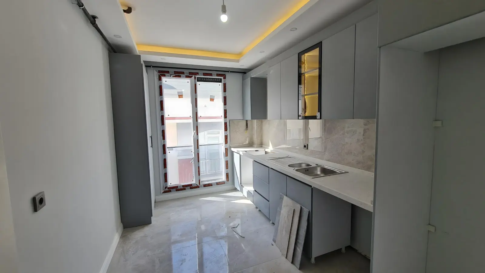 Kitchen area